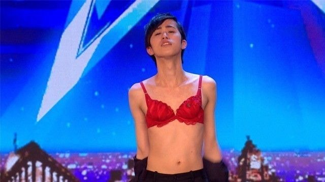 Британия ищет таланты — s12e06 — Auditions 6