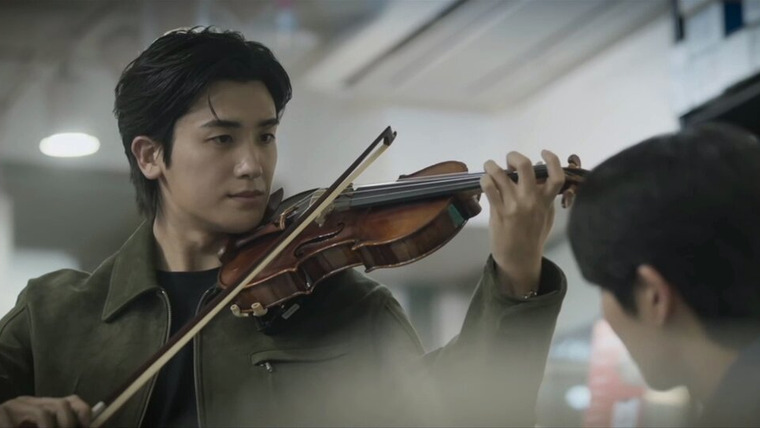 Остров сокровищ — s01e02 — Dong-ju, Taken Out by Attackers after Securing Slush Funds