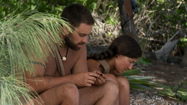 Naked and Afraid — s11 special-3 — Watch Party: Dani And Justin In Andros Islands