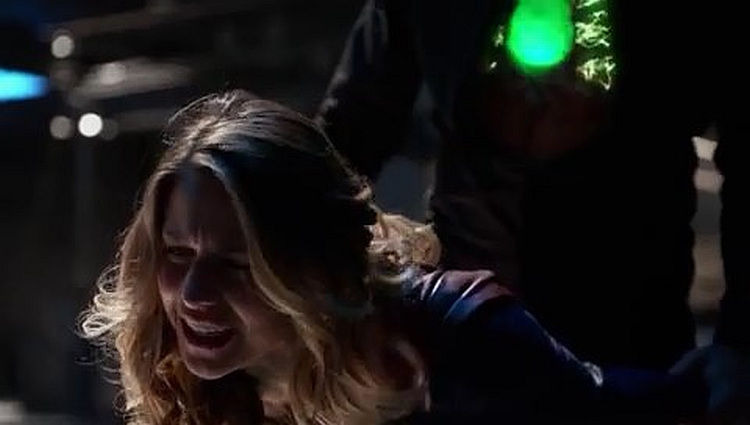Supergirl — s02e12 — Luthors