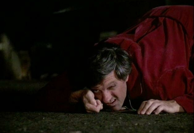 Чертова служба в госпитале Мэш — s05e13 — Hawk's Nightmare