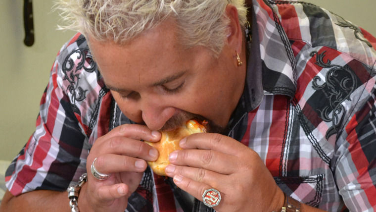 Diners, Drive-Ins and Dives — s2013e31 — Comfort and Soul
