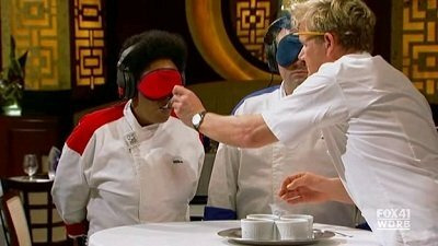 Hell's Kitchen — s07e09 — 8 Chefs Compete
