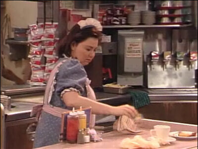 Roseanne — s04e19 — The Commercial Show