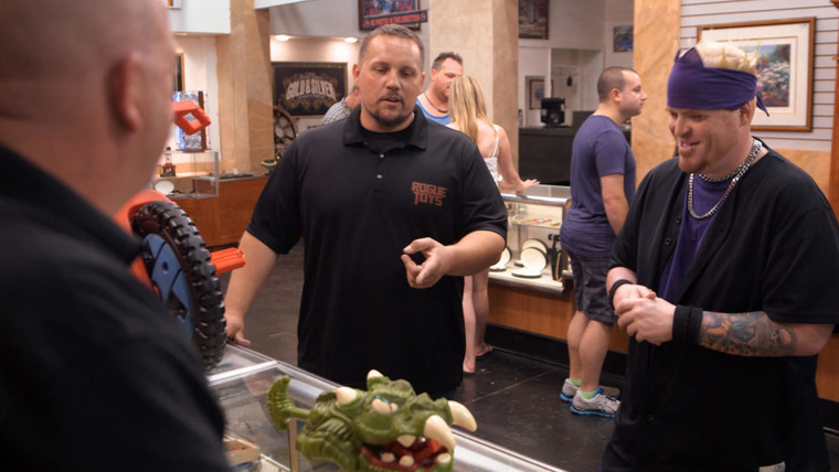 Pawn Stars — s14e13 — By Land or by Seep