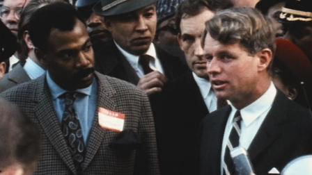 Bobby Kennedy for President — s01e02 — I'd Like to Serve