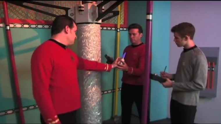 Star Trek: New Voyages — s01e02 — In Harm's Way