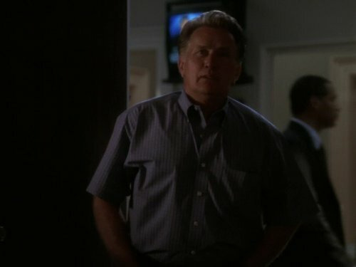 The West Wing — s05e02 — The Dogs of War