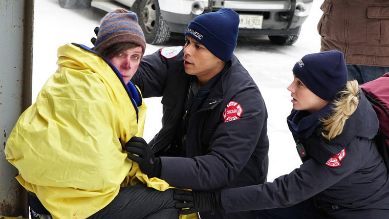 Chicago Fire — s03e14 — Call It Paradise