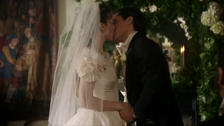 Once Upon a Time in Wonderland — s01e13 — And They Lived…