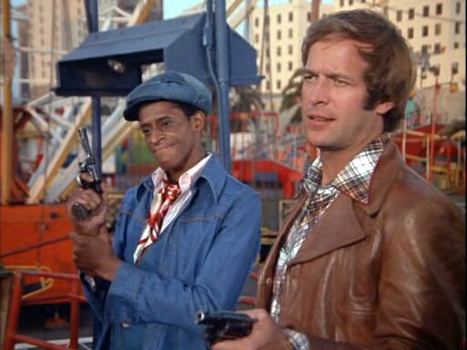 Старски и Хатч — s02e20 — Huggy Bear and the Turkey