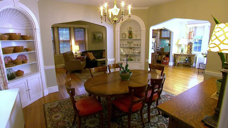 House Hunters Renovation — s2015e05 — A Connecticut Couple Tries To Blend Their Clashing Styles