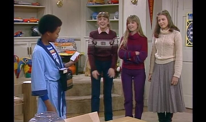 Diff'rent Strokes — s02e11 — Thanksgiving Crossover - Part 1