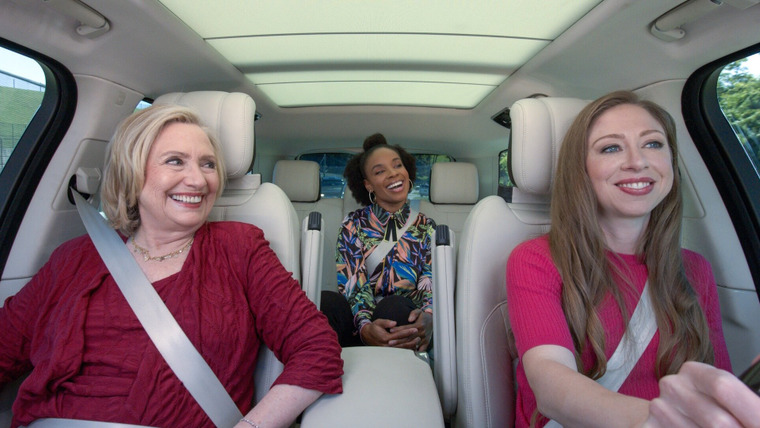 Автомобильное караоке — s05e10 — Hillary Clinton, Chelsea Clinton & Amber Ruffin