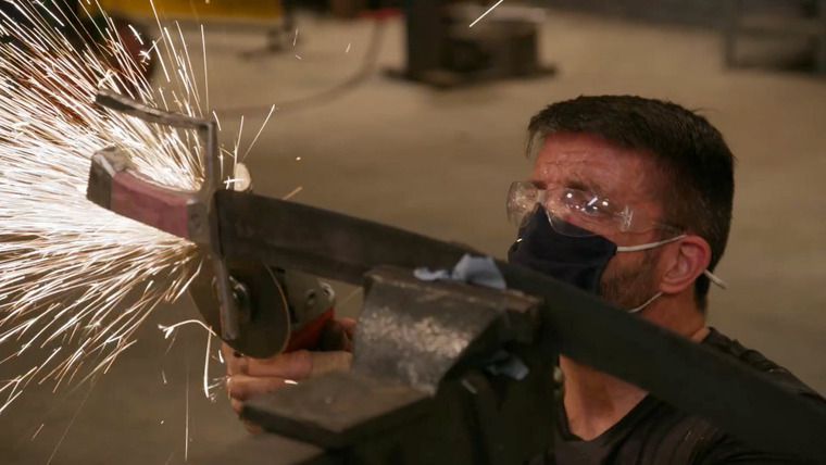 Forged in Fire — s08e41 — Beat the Unbeaten: Round One