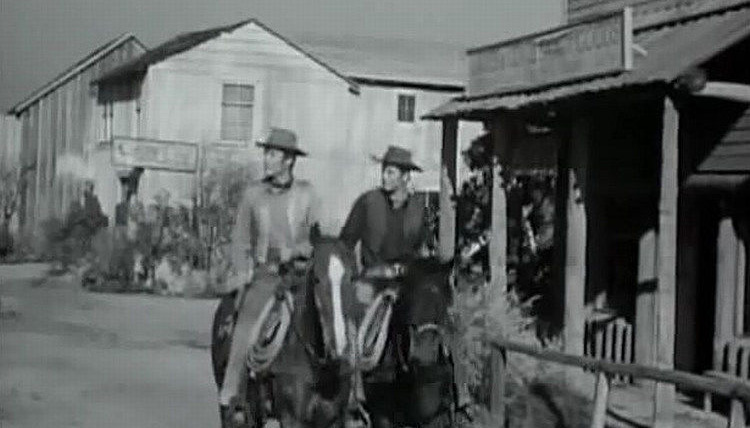 Rawhide — s01e13 — Incident of the Curious Street