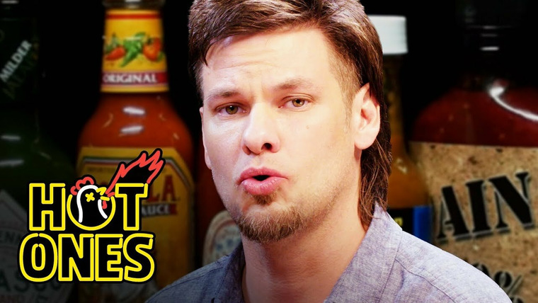 Hot Ones — s08e09 — Theo Von Fights the Dark Arts While Eating Spicy Wings