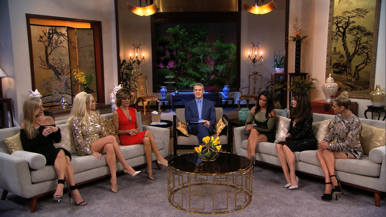The Real Housewives of Beverly Hills — s07e19 — Reunion Part 1
