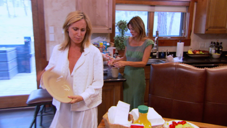 The Real Housewives of New York City — s06e16 — Go Yell It on the Mountain