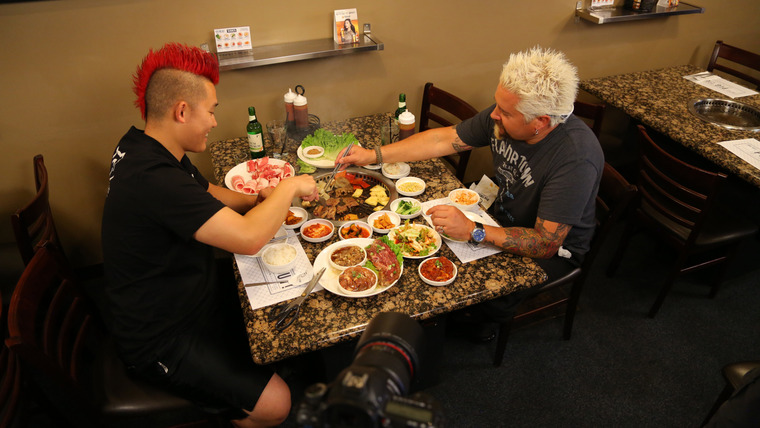 Diners, Drive-Ins and Dives — s2015e15 — Taste of Asia