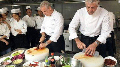 Anthony Bourdain: Parts Unknown — s08e03 — Sichuan with Eric Ripert