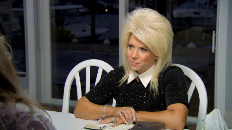 Long Island Medium — s14e07 — I Did Not See This Coming