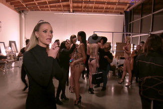 The Real Housewives of Beverly Hills — s08e18 — The Runaway Runway