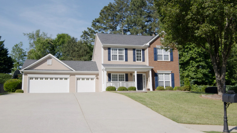 Sell This House — s02e19 — Bland Bachelor Pad