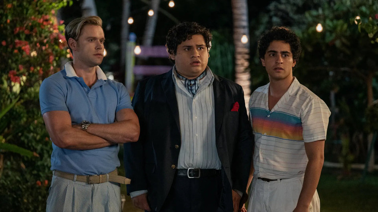 Acapulco — s02e07 — Always Something There to Remind Me