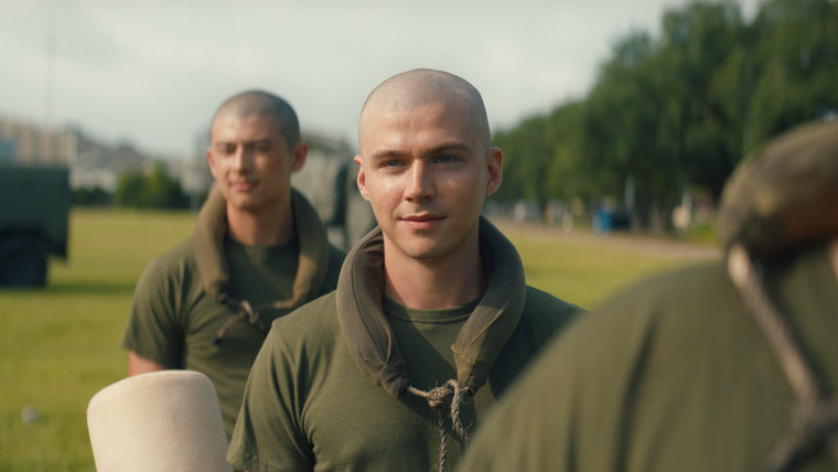 Салаги — s01e02 — The Buddy System