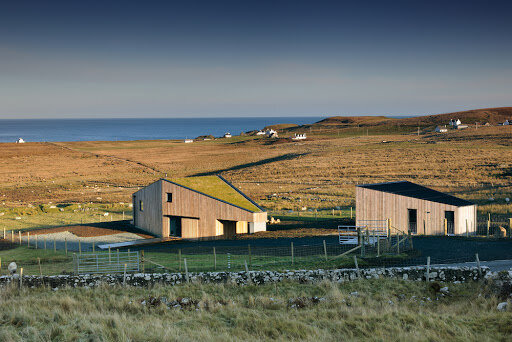 Grand Designs — s12e07 — Isle of Skye: The Larch-Clad House