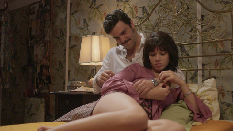 Devuélveme la vida — s01e49 — Tino le oculta a Joaquín que él podría ser su hijo