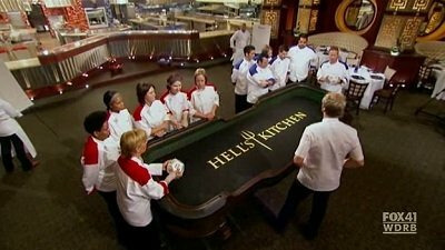 Hell's Kitchen — s07e04 — 13 Chefs Compete