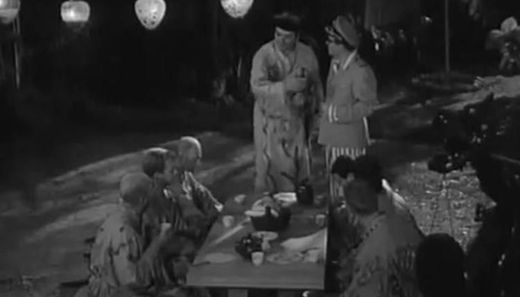 Флот МакХэйла  — s02e10 — The August Teahouse of Quint McHale