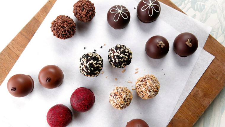 Unique Sweets — s05e12 — Chocolate