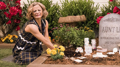 At Home with Amy Sedaris — s01e05 — Grieving