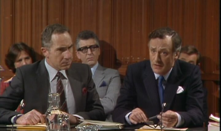 Yes Minister — s02e07 — A Question of Loyalty