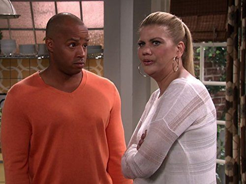 The Exes — s04e04 — An Officer and a Dental Man