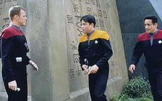 Star Trek: Voyager — s06e14 — Memorial