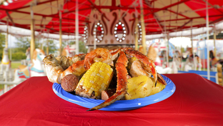 Carnival Eats — s05e11 — The King Crab and I