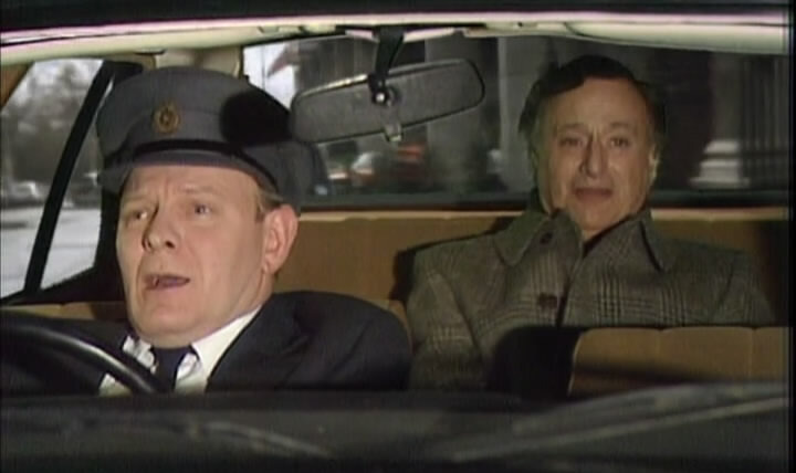 Yes Minister — s02e01 — The Compassionate Society