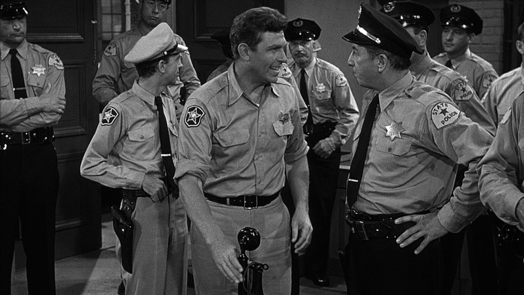 The Andy Griffith Show — s01e02 — The Manhunt