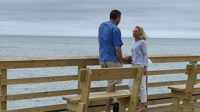 Beachfront Bargain Hunt — s2019e38 — A Place to Relax and Space for Max in Emerald Isle, NC