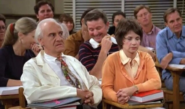 Лаверна и Ширли — s04e06 — Laverne and Shirley Go to Night School