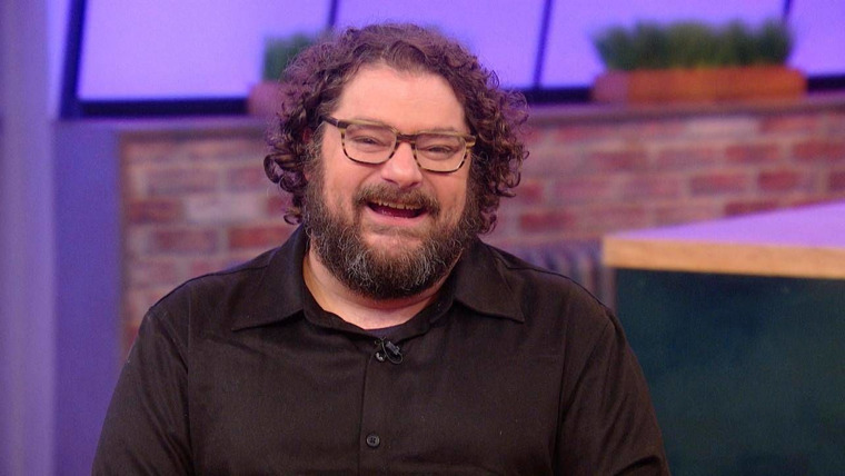 Rachael Ray — s13e22 — Bobby Moynihan Spills On "Star Wars" + Sex Expert Answers Audience's Intimate Qs