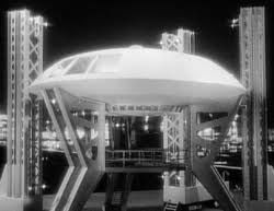 Irwin Allen's Lost in Space — s01e01 — The Reluctant Stowaway