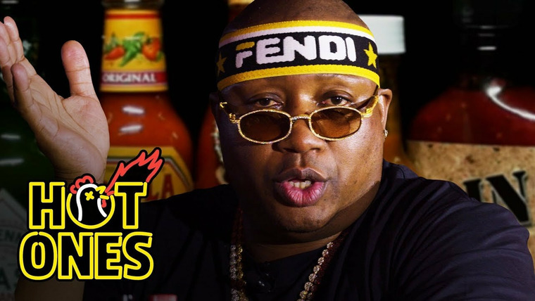 Hot Ones — s07e06 — E-40 Asks a Fan to Save Him While Eating Spicy Wings