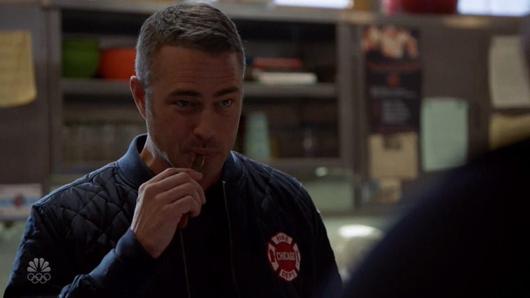 Chicago Fire — s08e13 — A Chicago Welcome