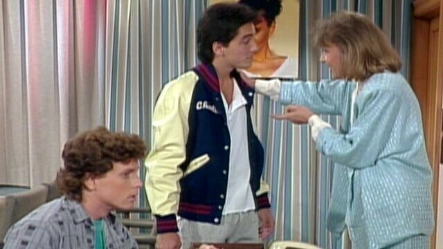 Charles in Charge — s03e06 — Role Model