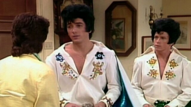 Charles in Charge — s04e03 — Duelling Presleys